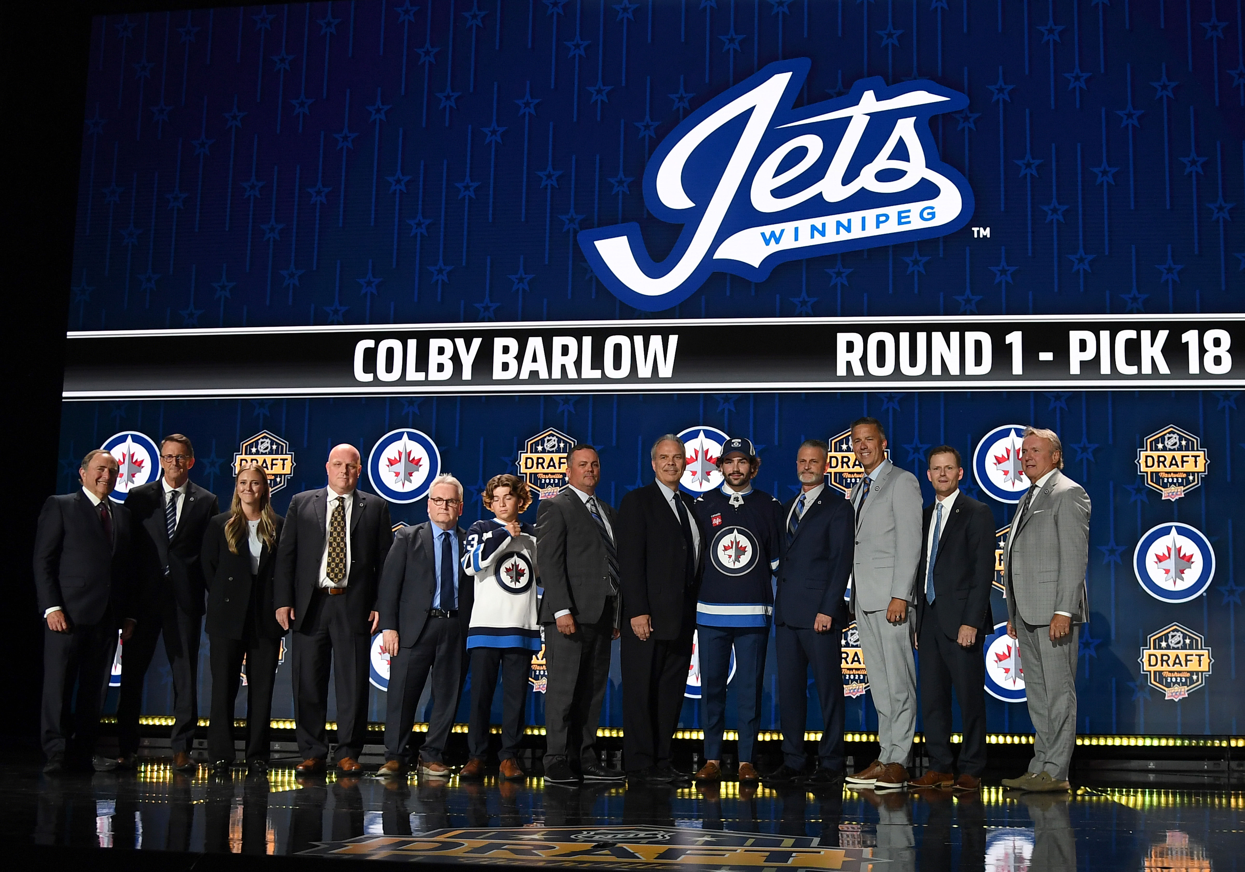 The Jets' scouting staff must strike it rich to replenish the team's prospect pipeline - Source: Imagn